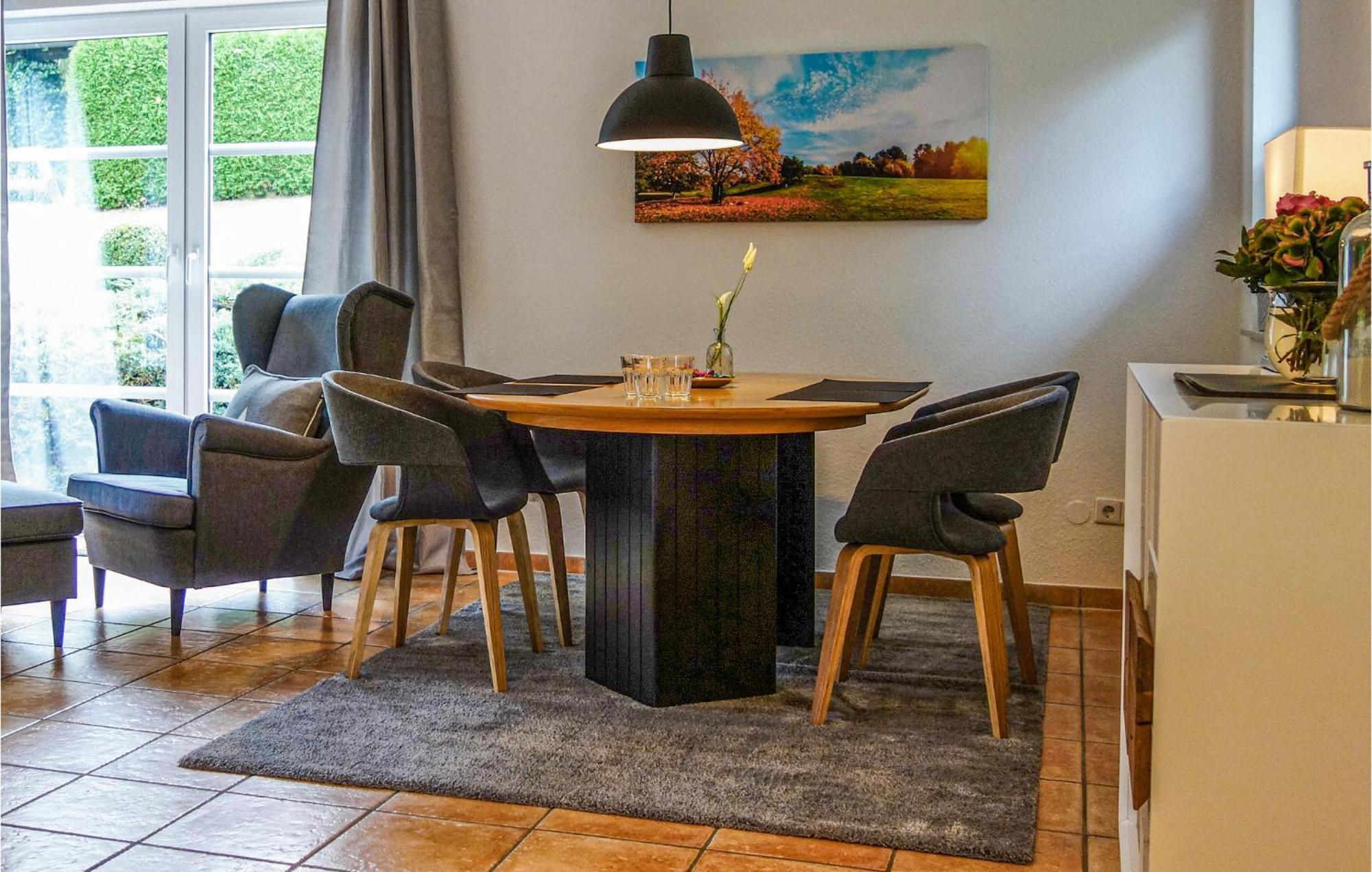 Gorgeous Home In Attendorn With Kitchen Kültér fotó
