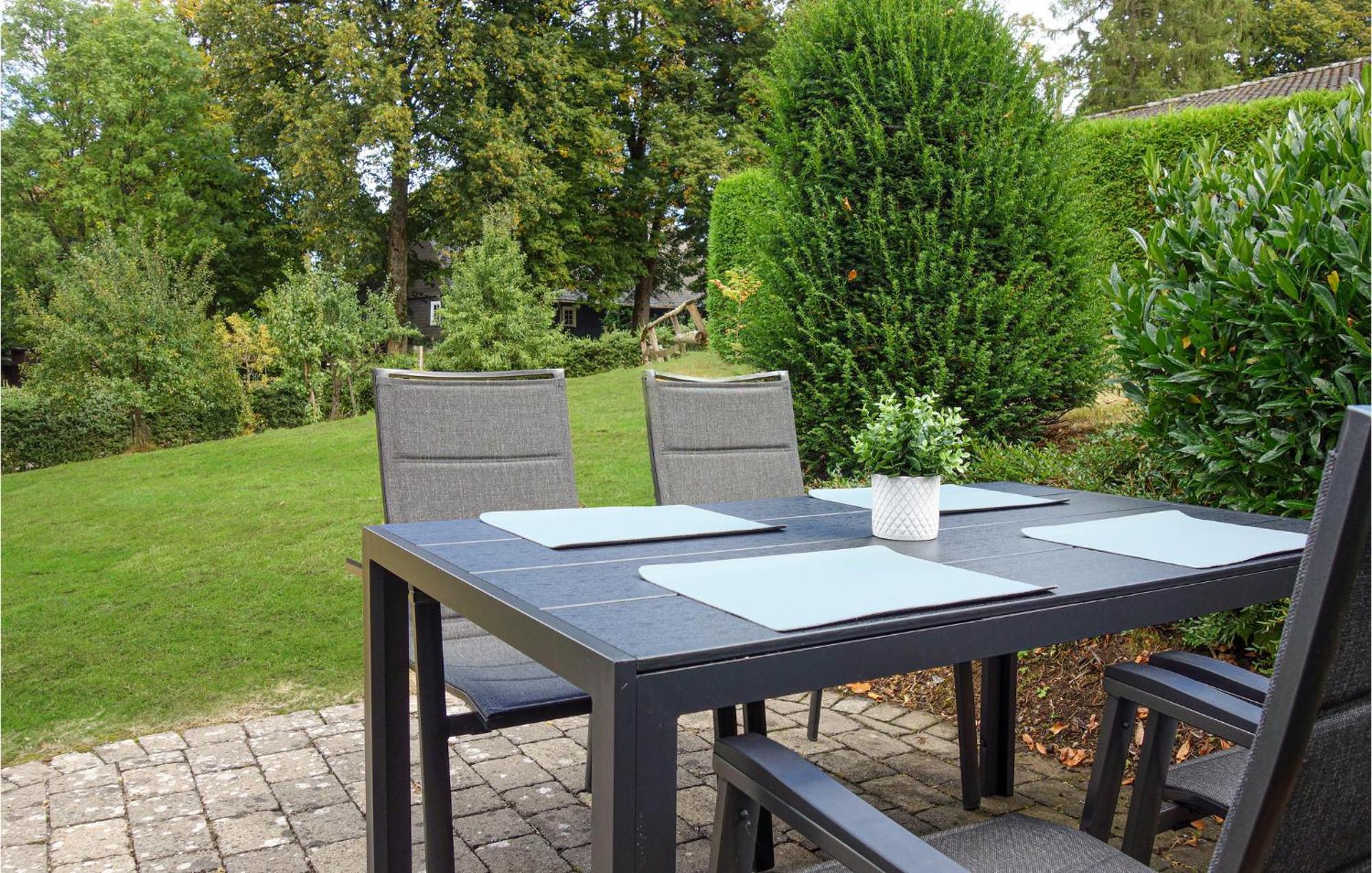 Gorgeous Home In Attendorn With Kitchen Kültér fotó